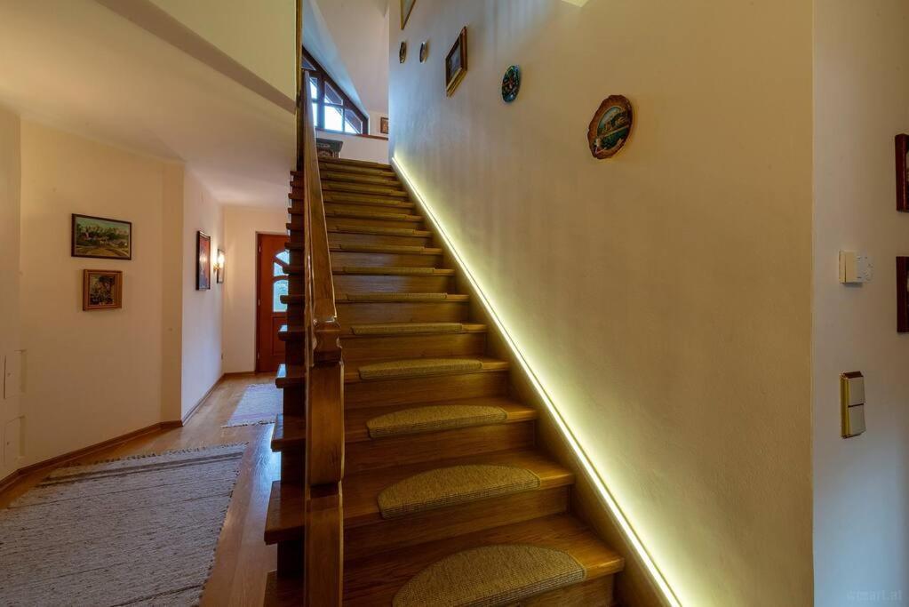 Luxus Alpenparadies Nahe Salzburg Sauna & Whirlpool Adnet 外观 照片